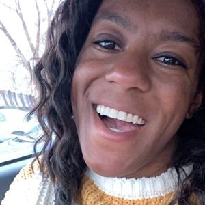 Meet your Posher, Jean